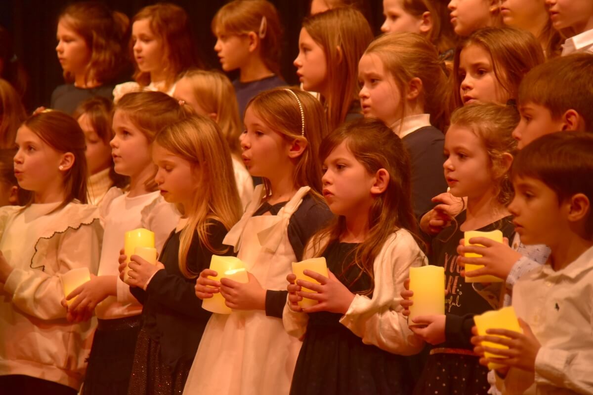 Licht in die Herzen, 01.12.2023 Vorschaubild