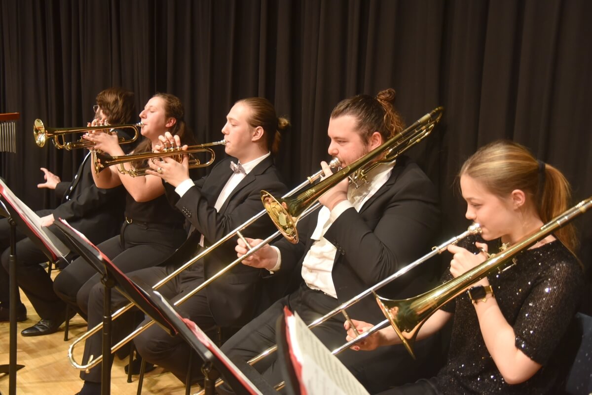 Weihnachtskonzert der Sinfonieorchester, 12.12.2023 Vorschaubild
