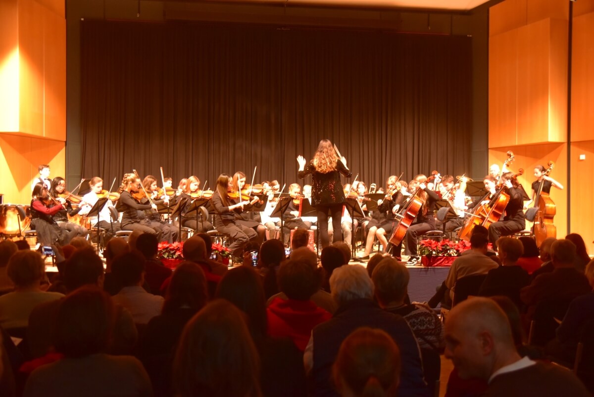 Weihnachtskonzert der Sinfonieorchester, 12.12.2023 Vorschaubild